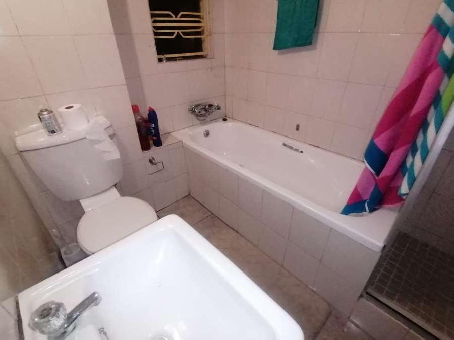 2 Bedroom Property for Sale in Navalsig Free State